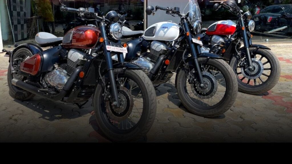 Jawa 42 Bobber Colours