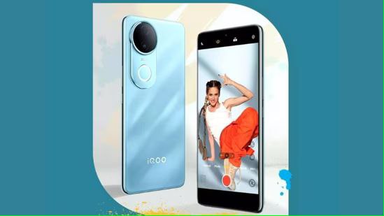 iQOO Z10R Display