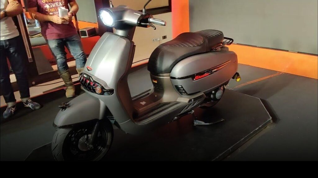 Keeway Sixties 300i Price