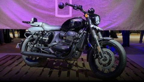 Yezdi Roadster 2025