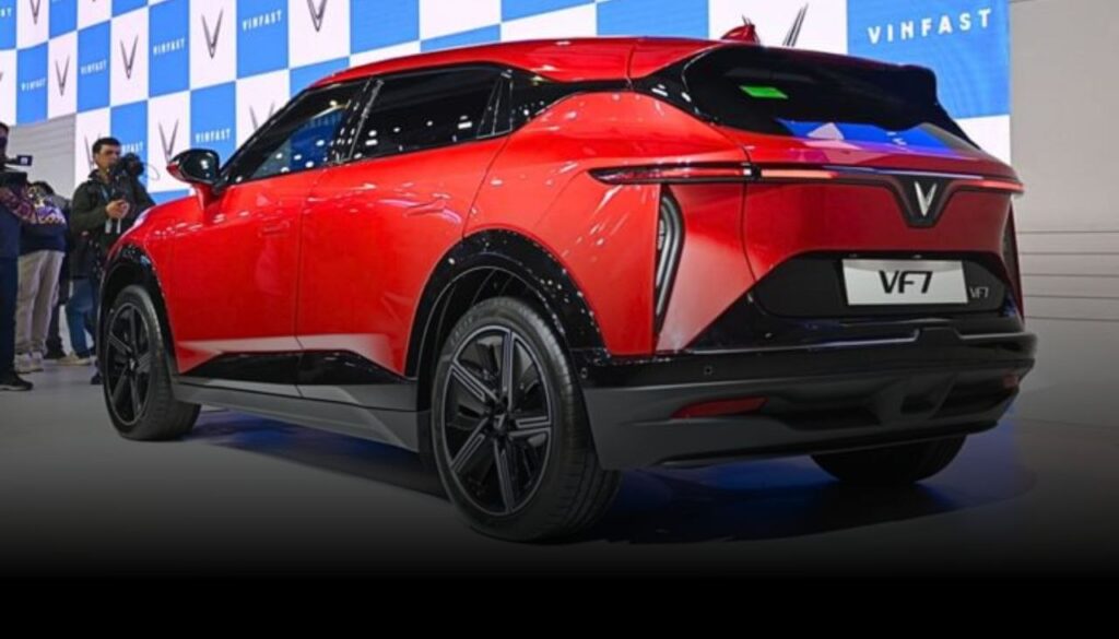 VinFast VF7 electric SUV India